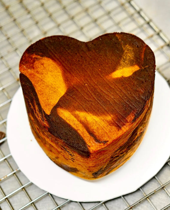 NAKED HEART SWIRL CHOCOLATE