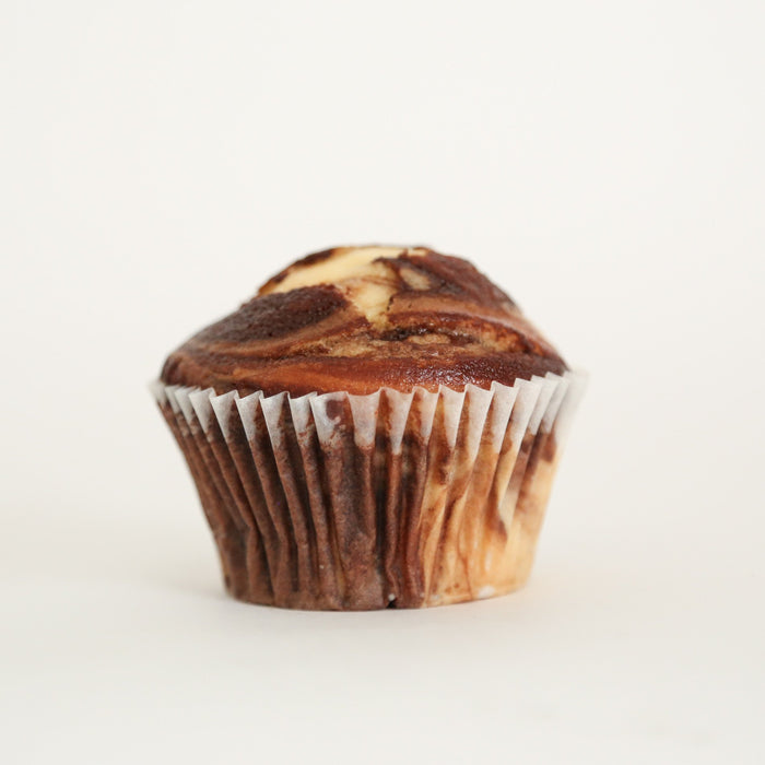 12 Naked Swirl Van/Choc Cupcakes